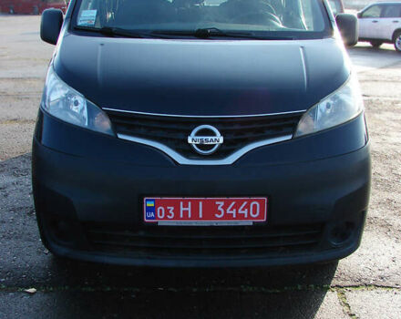 Чорний Ніссан NV200, об'ємом двигуна 0 л та пробігом 210 тис. км за 10200 $, фото 1 на Automoto.ua