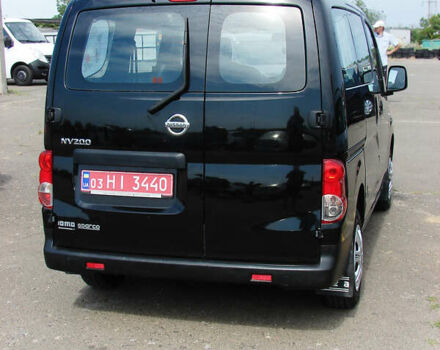 Черный Ниссан NV200, объемом двигателя 1.6 л и пробегом 210 тыс. км за 10200 $, фото 4 на Automoto.ua