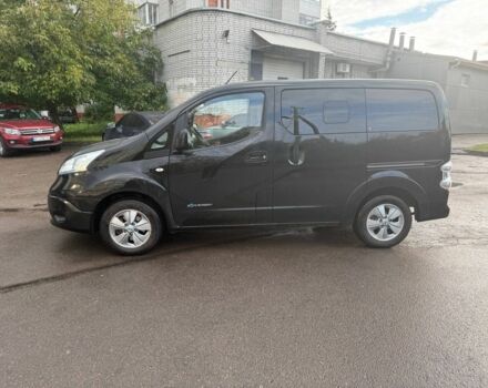 Черный Ниссан NV200, объемом двигателя 0 л и пробегом 135 тыс. км за 9500 $, фото 3 на Automoto.ua