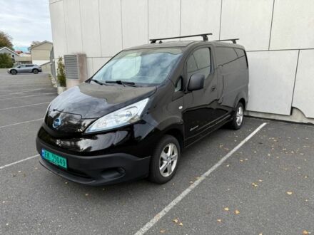 Ниссан NV200 2018 в Киеве на Automoto.ua Черный Ниссан NV200, объемом двигателя 0 л и пробегом 65 тыс. км за 11340 $, фото 1 на Automoto.ua