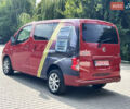 Красный Ниссан NV200, объемом двигателя 1.5 л и пробегом 212 тыс. км за 9200 $, фото 7 на Automoto.ua