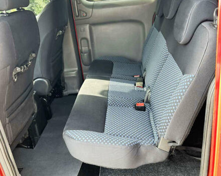 Красный Ниссан NV200, объемом двигателя 1.5 л и пробегом 212 тыс. км за 9200 $, фото 11 на Automoto.ua