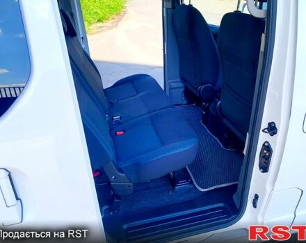 Ниссан NV200, объемом двигателя 81 л и пробегом 119 тыс. км за 15200 $, фото 5 на Automoto.ua