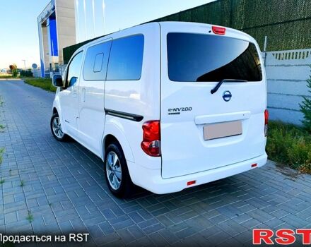 Ниссан NV200, объемом двигателя 81 л и пробегом 119 тыс. км за 15200 $, фото 2 на Automoto.ua