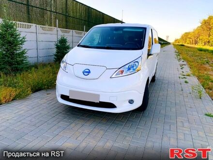 Ниссан NV200 2019 в Одессе на Automoto.ua Ниссан NV200, объемом двигателя 81 л и пробегом 119 тыс. км за 15200 $, фото 1 на Automoto.ua