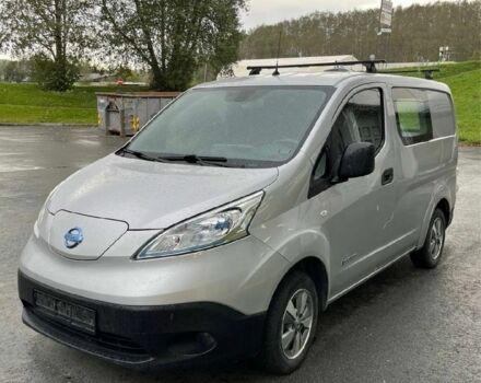 Сірий Ніссан NV200, об'ємом двигуна 0 л та пробігом 60 тис. км за 7900 $, фото 1 на Automoto.ua