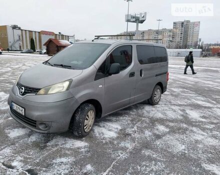 Серый Ниссан NV200, объемом двигателя 1.46 л и пробегом 220 тыс. км за 6900 $, фото 12 на Automoto.ua