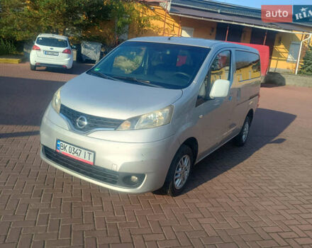 Сірий Ніссан NV200, об'ємом двигуна 1.46 л та пробігом 187 тис. км за 8750 $, фото 2 на Automoto.ua