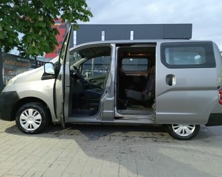 Сірий Ніссан NV200, об'ємом двигуна 0.15 л та пробігом 258 тис. км за 8800 $, фото 2 на Automoto.ua