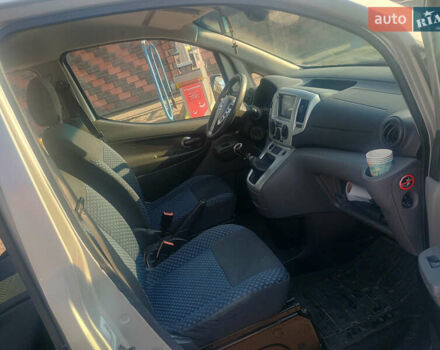 Сірий Ніссан NV200, об'ємом двигуна 1.46 л та пробігом 187 тис. км за 8750 $, фото 11 на Automoto.ua