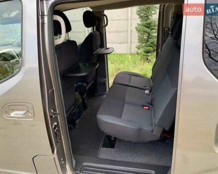 Сірий Ніссан NV200, об'ємом двигуна 1.5 л та пробігом 178 тис. км за 13999 $, фото 13 на Automoto.ua