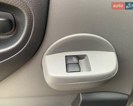 Сірий Ніссан NV200, об'ємом двигуна 1.5 л та пробігом 178 тис. км за 13999 $, фото 24 на Automoto.ua