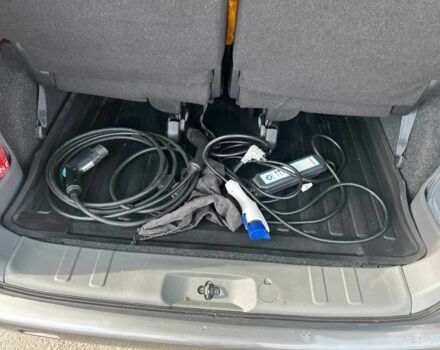 Серый Ниссан NV200, объемом двигателя 0 л и пробегом 90 тыс. км за 14000 $, фото 21 на Automoto.ua