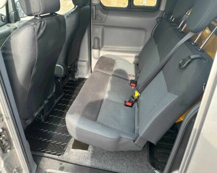 Серый Ниссан NV200, объемом двигателя 0 л и пробегом 90 тыс. км за 14000 $, фото 19 на Automoto.ua