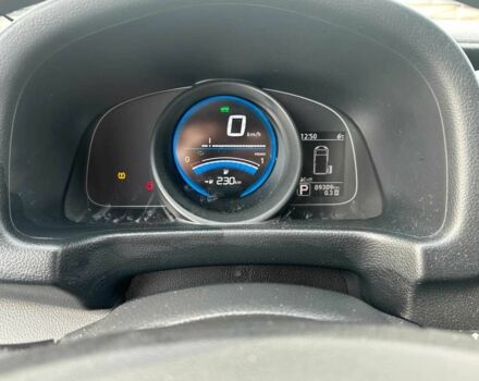 Серый Ниссан NV200, объемом двигателя 0 л и пробегом 90 тыс. км за 14000 $, фото 17 на Automoto.ua