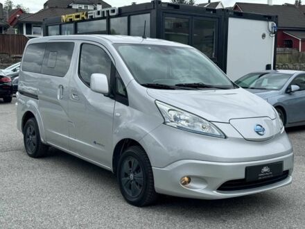 Ніссан NV200 2015 у Києві на Automoto.ua Сірий Ніссан NV200, об'ємом двигуна 0 л та пробігом 115 тис. км за 7180 $, фото 1 на Automoto.ua