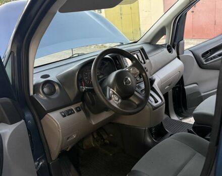 Синий Ниссан NV200, объемом двигателя 2 л и пробегом 184 тыс. км за 11000 $, фото 14 на Automoto.ua