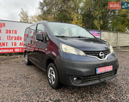 Синий Ниссан NV200, объемом двигателя 1.6 л и пробегом 274 тыс. км за 8700 $, фото 2 на Automoto.ua