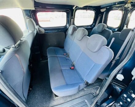 Синий Ниссан NV200, объемом двигателя 1.6 л и пробегом 209 тыс. км за 6599 $, фото 12 на Automoto.ua