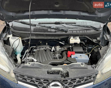 Синий Ниссан NV200, объемом двигателя 1.6 л и пробегом 274 тыс. км за 8700 $, фото 19 на Automoto.ua