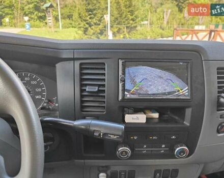 Белый Ниссан NV2500, объемом двигателя 4 л и пробегом 112 тыс. км за 15500 $, фото 4 на Automoto.ua