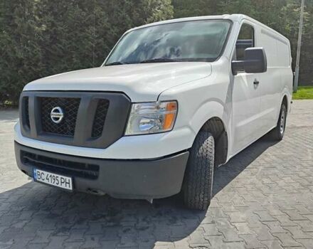 Белый Ниссан NV2500, объемом двигателя 4 л и пробегом 112 тыс. км за 15500 $, фото 5 на Automoto.ua