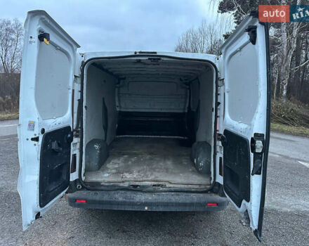 Белый Ниссан NV300, объемом двигателя 1.6 л и пробегом 232 тыс. км за 13300 $, фото 8 на Automoto.ua