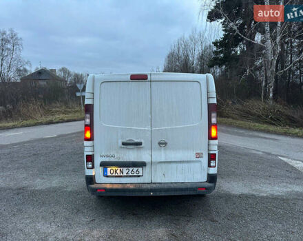 Белый Ниссан NV300, объемом двигателя 1.6 л и пробегом 232 тыс. км за 13300 $, фото 4 на Automoto.ua