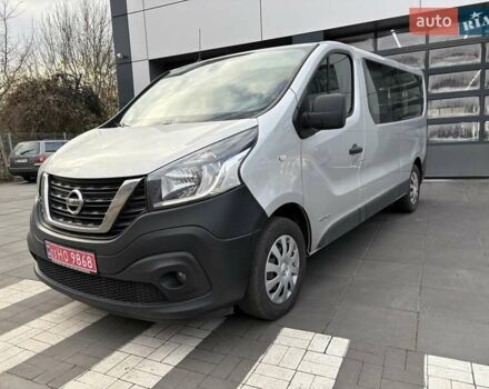 Сірий Ніссан NV300, об'ємом двигуна 2 л та пробігом 203 тис. км за 23900 $, фото 1 на Automoto.ua