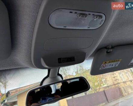 Сірий Ніссан NV300, об'ємом двигуна 2 л та пробігом 207 тис. км за 25500 $, фото 16 на Automoto.ua