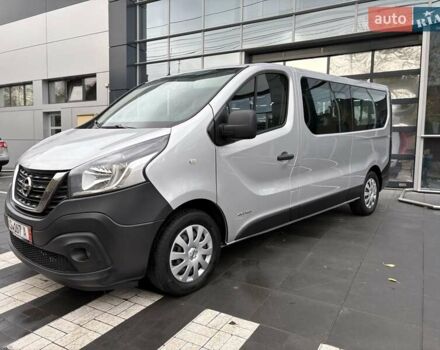 Сірий Ніссан NV300, об'ємом двигуна 2 л та пробігом 207 тис. км за 25500 $, фото 30 на Automoto.ua