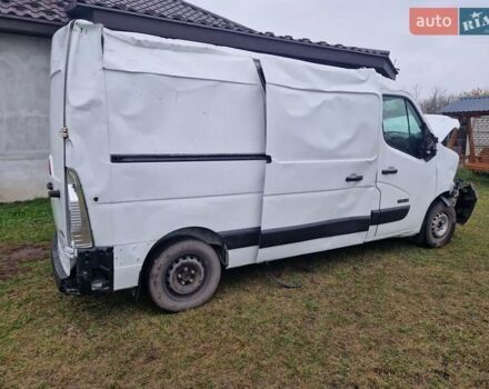 Белый Ниссан NV400, объемом двигателя 2.3 л и пробегом 325 тыс. км за 5900 $, фото 2 на Automoto.ua