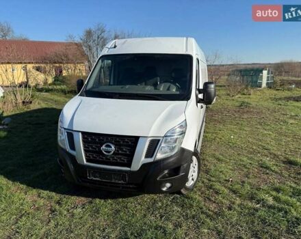 Белый Ниссан NV400, объемом двигателя 2.3 л и пробегом 208 тыс. км за 20777 $, фото 3 на Automoto.ua