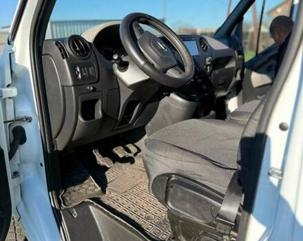 Белый Ниссан NV400, объемом двигателя 2.3 л и пробегом 208 тыс. км за 20777 $, фото 42 на Automoto.ua