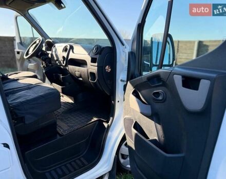 Белый Ниссан NV400, объемом двигателя 2.3 л и пробегом 208 тыс. км за 20777 $, фото 37 на Automoto.ua