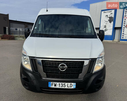 Белый Ниссан NV400, объемом двигателя 2.3 л и пробегом 191 тыс. км за 17500 $, фото 6 на Automoto.ua