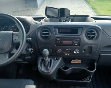 Білий Ніссан NV400, об'ємом двигуна 2.3 л та пробігом 348 тис. км за 18000 $, фото 9 на Automoto.ua