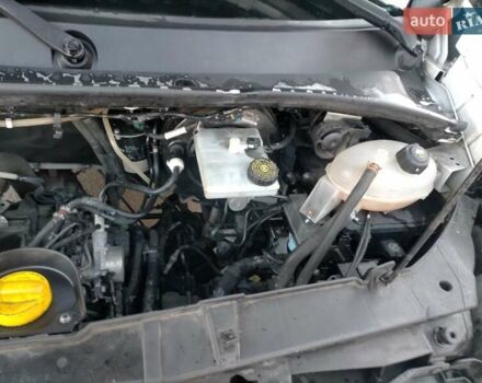 Білий Ніссан NV400, об'ємом двигуна 2.3 л та пробігом 305 тис. км за 12900 $, фото 26 на Automoto.ua