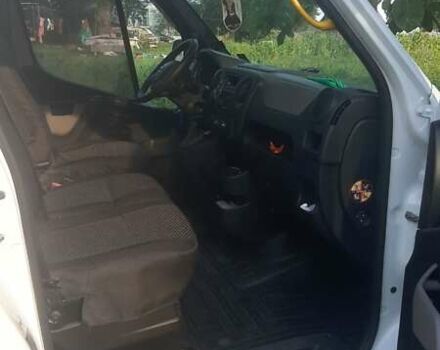 Білий Ніссан NV400, об'ємом двигуна 2.3 л та пробігом 345 тис. км за 14600 $, фото 3 на Automoto.ua