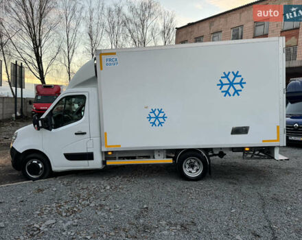 Белый Ниссан NV400, объемом двигателя 2.3 л и пробегом 178 тыс. км за 25900 $, фото 8 на Automoto.ua