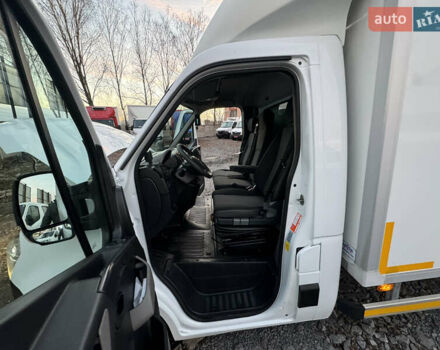 Белый Ниссан NV400, объемом двигателя 2.3 л и пробегом 178 тыс. км за 25900 $, фото 49 на Automoto.ua