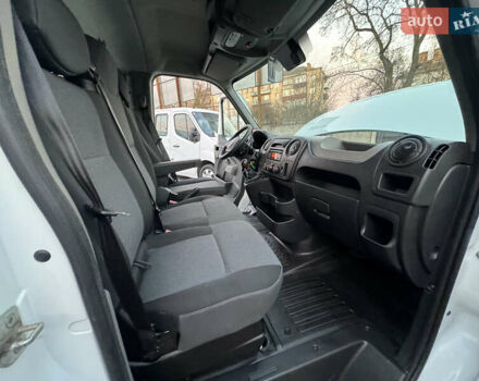 Белый Ниссан NV400, объемом двигателя 2.3 л и пробегом 178 тыс. км за 25900 $, фото 45 на Automoto.ua