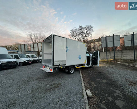 Белый Ниссан NV400, объемом двигателя 2.3 л и пробегом 178 тыс. км за 25900 $, фото 40 на Automoto.ua