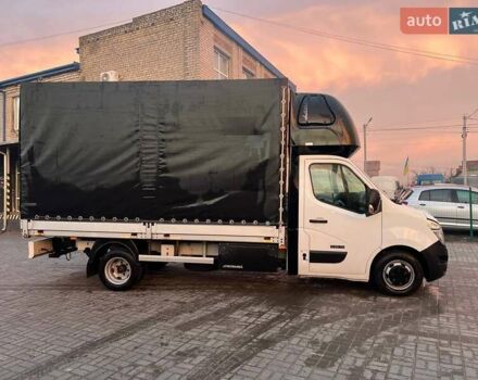 Белый Ниссан NV400, объемом двигателя 2.3 л и пробегом 111 тыс. км за 16999 $, фото 3 на Automoto.ua