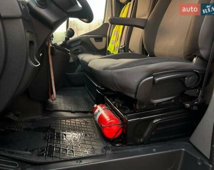 Белый Ниссан NV400, объемом двигателя 2.3 л и пробегом 111 тыс. км за 16999 $, фото 18 на Automoto.ua