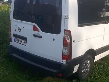 Білий Ніссан NV400, об'ємом двигуна 2.3 л та пробігом 345 тис. км за 14600 $, фото 1 на Automoto.ua