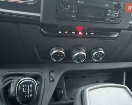 Черный Ниссан NV400, объемом двигателя 2.3 л и пробегом 169 тыс. км за 23500 $, фото 17 на Automoto.ua