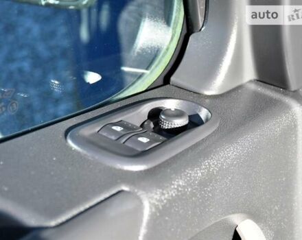 Ниссан NV400, объемом двигателя 2.3 л и пробегом 92 тыс. км за 21600 $, фото 41 на Automoto.ua