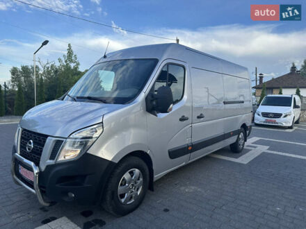 Сірий Ніссан NV400, об'ємом двигуна 2.3 л та пробігом 336 тис. км за 17500 $, фото 1 на Automoto.ua