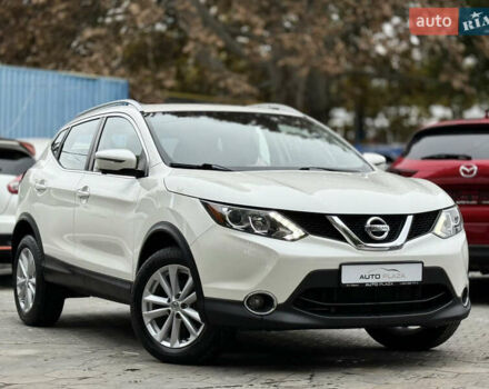 Белый Ниссан Rogue Sport, объемом двигателя 2 л и пробегом 68 тыс. км за 16900 $, фото 19 на Automoto.ua